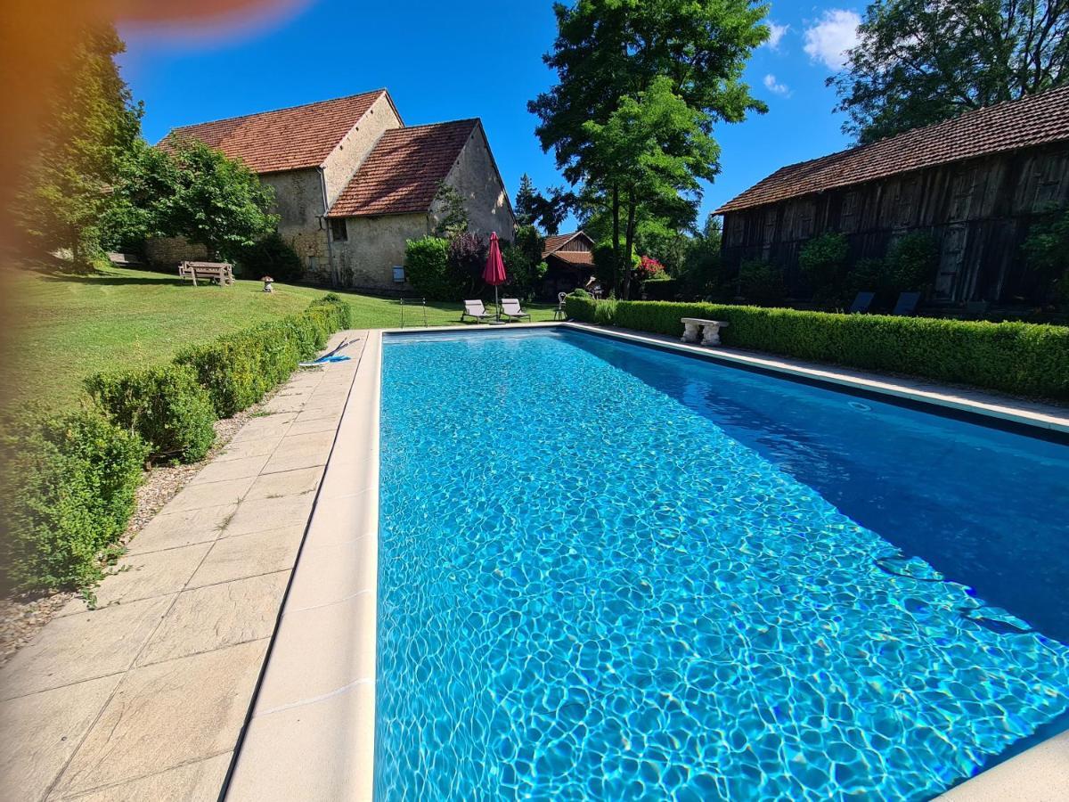 Ferme De Tayac - Charme Avec Pool Hotel Les Eyzies Eksteriør billede